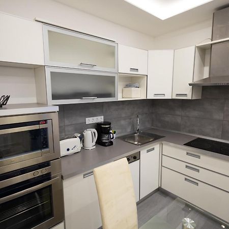 Fonix Apartman Debrecen Eksteriør bilde