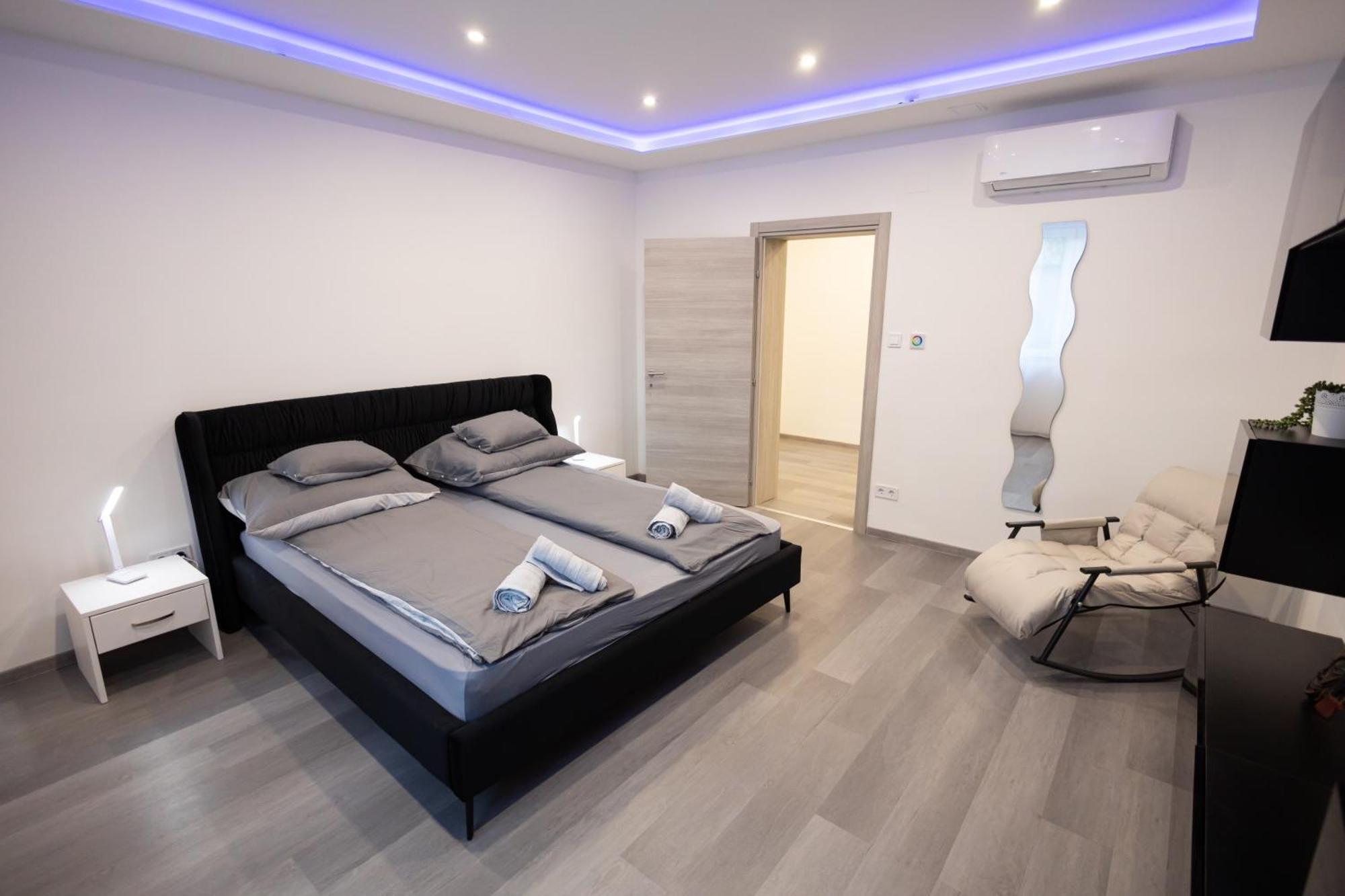 Fonix Apartman Debrecen Eksteriør bilde