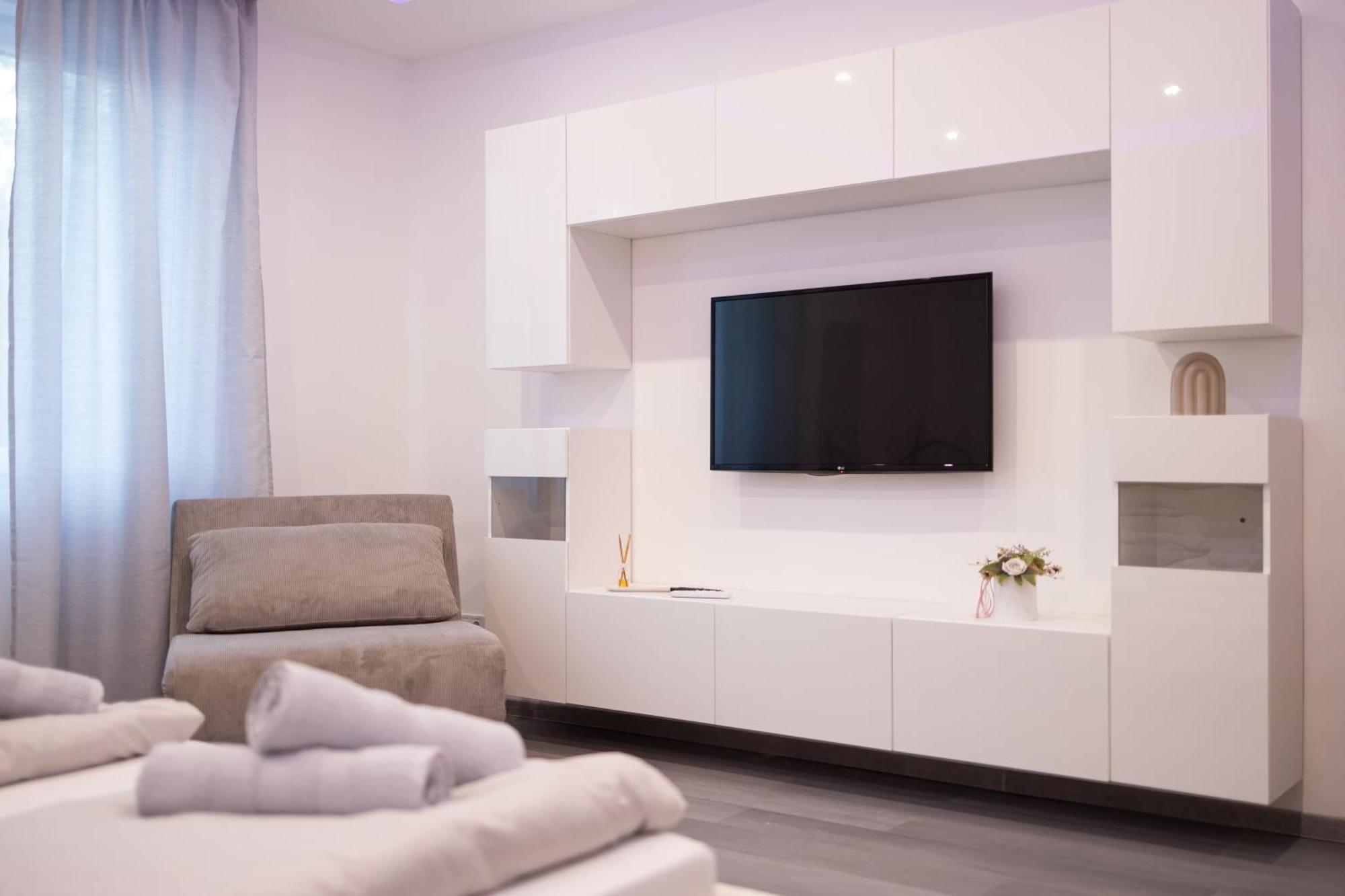 Fonix Apartman Debrecen Eksteriør bilde