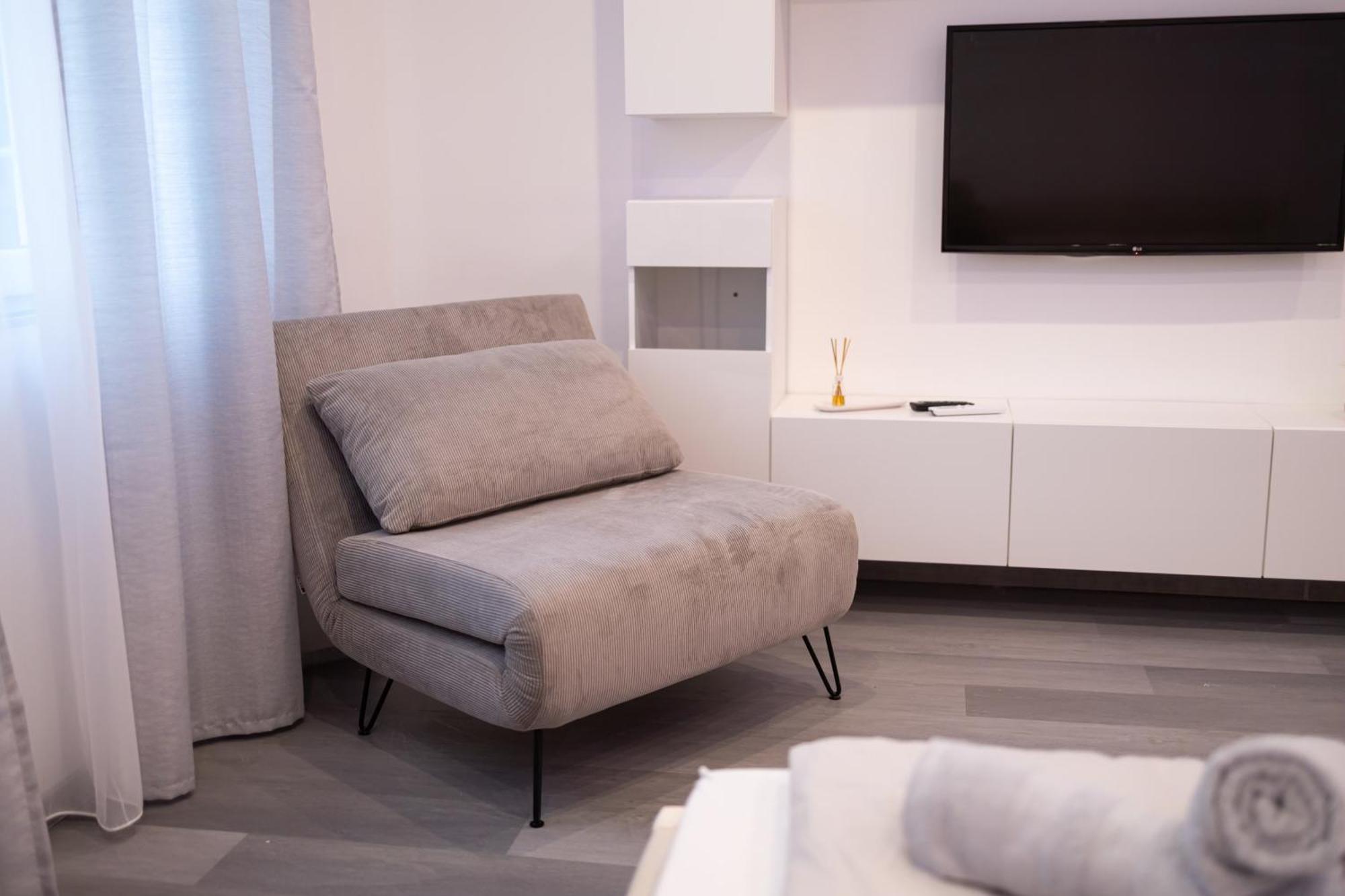 Fonix Apartman Debrecen Eksteriør bilde